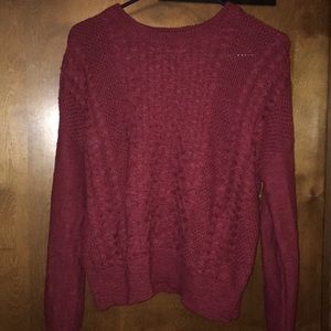 MOSSIMO SUPLY CO. maroon sweater